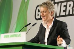 renate-kuenast-2006-eilmeldung-wikimedia-255
